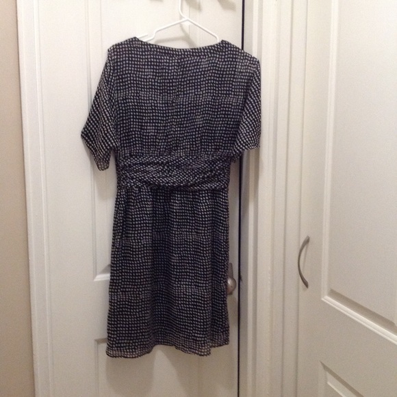 The Limited Spot Dress - Picture 4 of 4